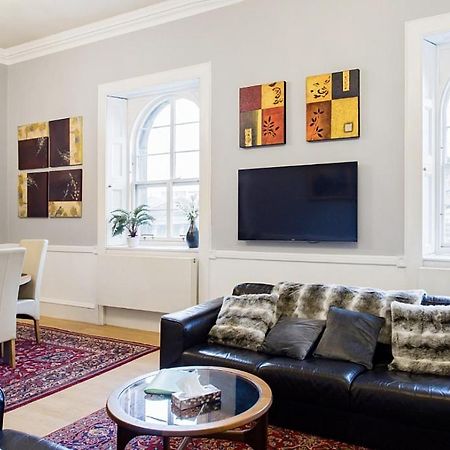 Royal Mile Apartments Édimbourg Extérieur photo